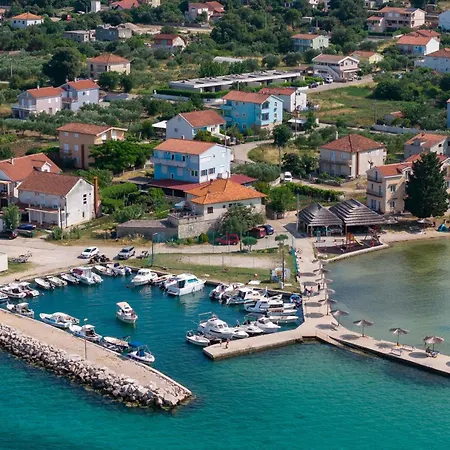 Homes4you K4 * Pašman