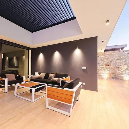 Homes4you K4 Villa *